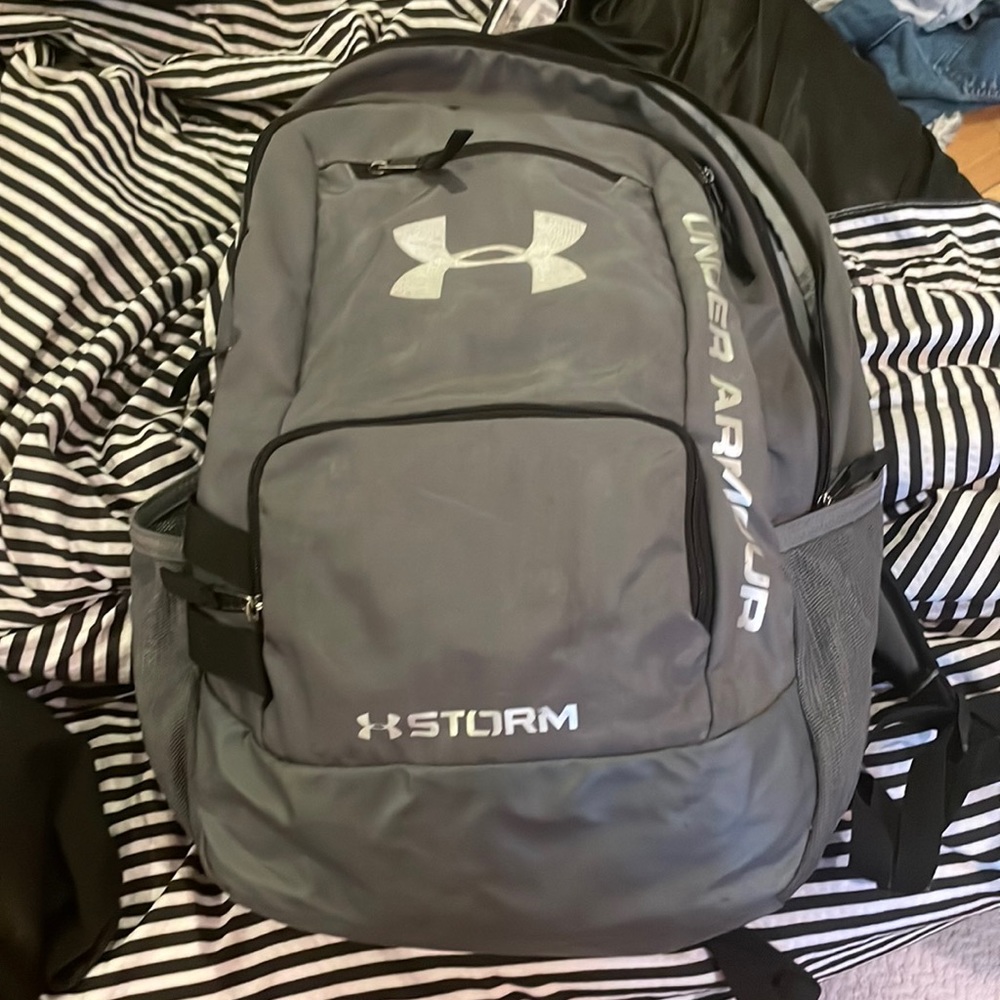 Under armor backpack - Picture 1 of 1